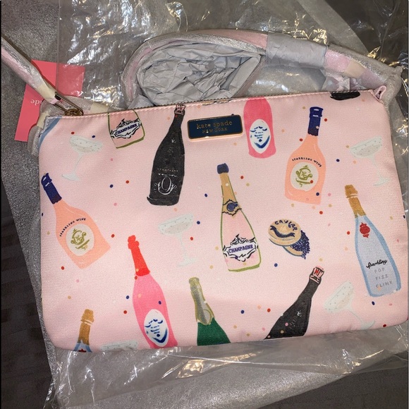 ๐ท๐ฅ๐พKate Spade champagne crossbody๐พ๐ท๐ฅ